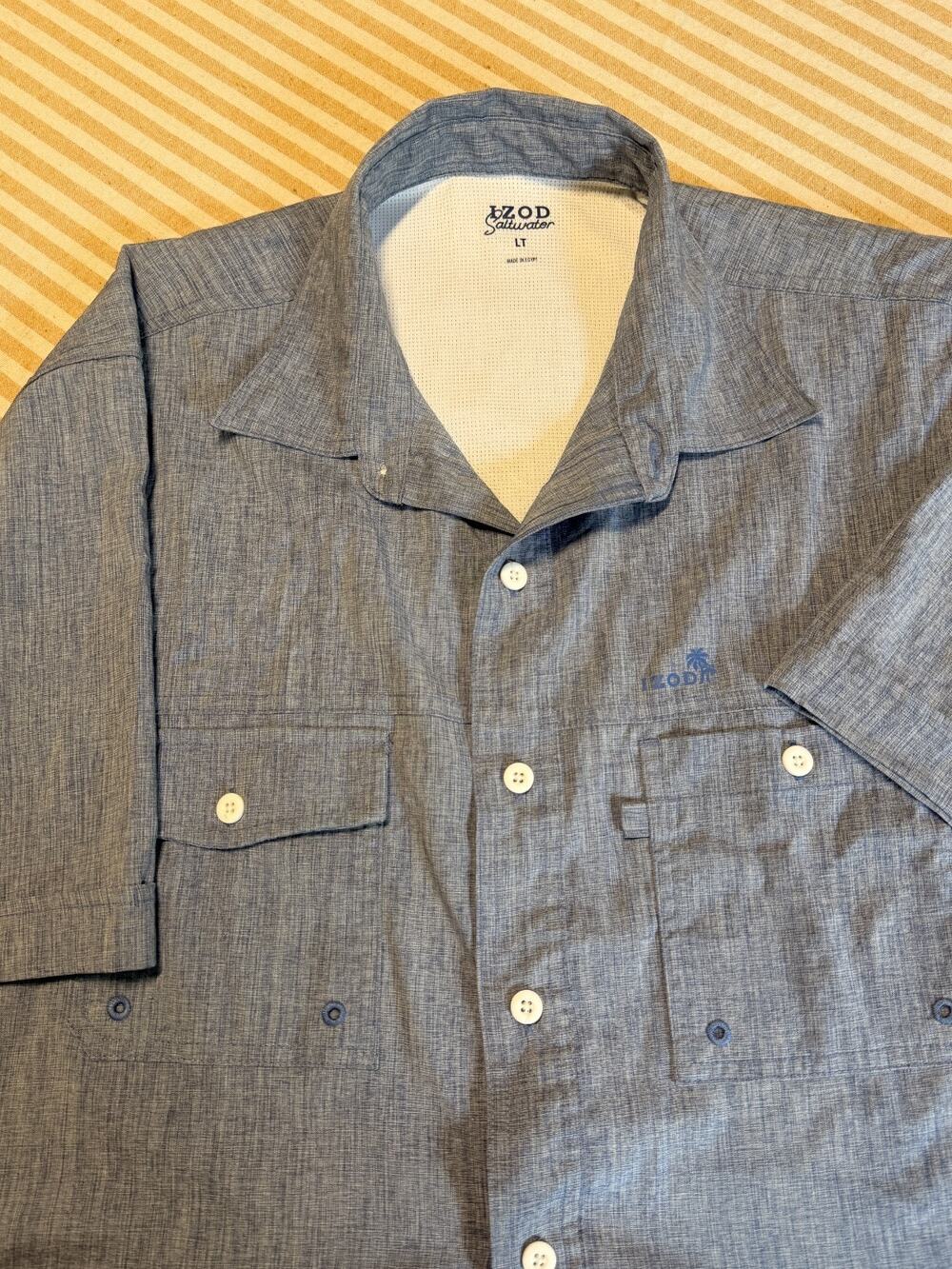 IZOD Saltwater Men's Fishing Shirt Size LT Large Tall Blue Short Sleeve Vented